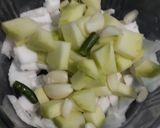 A picture of step 1 of Mango and coconut chutney.