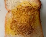 Foto langkah ke 2 dari resep Roti Bakar Beng-beng Coklat Meses.