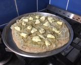 Foto del paso 5 de la receta: Pizza de harina integral y harina blanca