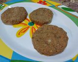 Foto del paso 3 de la receta: Hamburguesas de lentejas en pan de garbanzos
