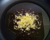 Foto del paso 1 de la receta Cocochas de bacalao en caldo de langostinos