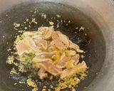 รูปขั้นตอนการทำที่ 1 ของ ผัดเปรี้ยวหวานอกไก่