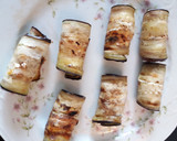 Foto del paso 4 de la receta: Rollitos de berenjena con mousse de ajo y perejil