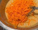 Foto del paso 4 de la receta: Budín húmedo de zanahoria y naranja