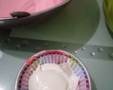 Foto langkah ke 4 dari resep Bolkus Mekar Air Kelapa.