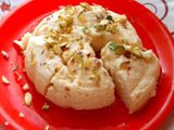 स्टीमड योगर्ट पुडिंग (steamed yogurt pudding recipe in marathi)
