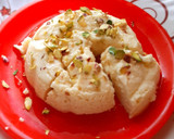 स्टीमड योगर्ट पुडिंग (steamed yogurt pudding recipe in marathi) रेसिपी स्टेप 3 फोटो 