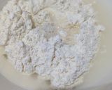 Foto langkah ke 2 dari resep Basic Sourdough (70% hydration).