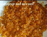 A picture of step 4 of Mothi Choor Laddu.