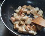 A picture of step 4 of Dhaba style spicy kadai paneer.