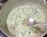 A picture of step 4 of Methi Matar Malai.