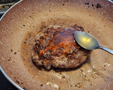 Foto del paso 2 de la receta: Hamburguesa casera con salsa de sobrasada y miel