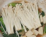 Foto langkah ke 4 dari resep Cah Enoki Pakcoy Tahu.