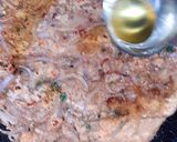 A picture of step 5 of Stuffed Onion masala paratha.