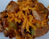 A picture of step 5 of Jacket Potato filled with Chicken in Peppercorn Sauce. 🤩.
