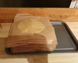 Foto del paso 4 de la receta: Coques de dacsa (tortitas de maíz)