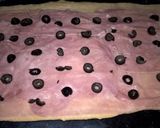 Foto del paso 3 de la receta: Tarta de jamón, queso y aceitunas