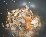 Foto del paso 5 de la receta: Tallarines con salsa teriyaki