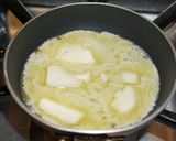 A picture of step 2 of Broccoli with Lemon Butter Sauce.