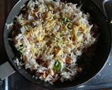 কোকোনাট ফ্রাইড রাইস (coconut fried rice recipe in Bengali) রেসিপি ধাপ - 7 ছবি