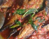 Foto langkah ke 6 dari resep Ikan Pindang Balado Kemangi.