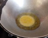 A picture of step 4 of Aloo papri.