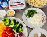 A picture of step 2 of White Sauce Pasta.