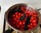 Foto del paso 1 de la receta: Salsa roja cremosa