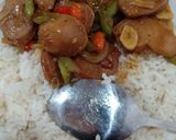 Foto langkah ke 5 dari resep Sosis pedas manis lada hitam.