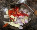 Foto langkah ke 2 dari resep Tumis Bunga/ Kembang Kol Udang.
