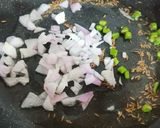 A picture of step 2 of Vegetable Maggi.