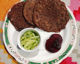 A picture of step 8 of Ragi Onion Chilla.