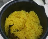Foto langkah ke 6 dari resep Nasi Kuning Magic Com Praktis.