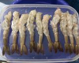 Foto langkah ke 1 dari resep Udang Tempura Ala Mamah Rayyan.