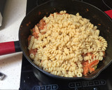 Foto del paso 2 de la receta: Fusilli bucati con setas, verduras y pollo
