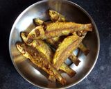 বাটা মাছ ভাজা (bata mach bhaja recipe in Bengali) রেসিপি ধাপ - 3 ছবি
