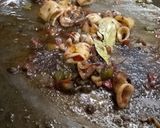 Foto del paso 4 de la receta: Paella de marisc con gambones