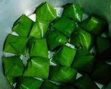 Foto langkah ke 5 dari resep Kue Poci isi kacang ijo.
