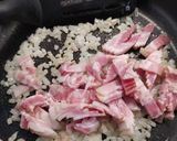 A picture of step 2 of Scrambled egg & bacon.