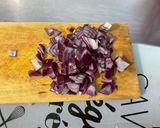 Une image de l'étape 1 de Aiguillettes de canard au martini rouge, tomate et oignon.
