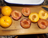 Foto del paso 1 de la receta: Ciruelas caramelizadas al oporto