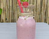 Une image de l'étape 2 de 🌿Milkshake veggie framboise banane et beurre amande.