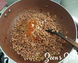 A picture of step 2 of Methi Khadi Daal with Kaali Masoor.