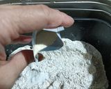Foto del paso 4 de la receta: Pan integral con pipas de calabaza y sésamo en panificadora