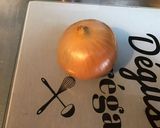 Une image de l'étape 2 de Pommes de terre à la tomate, coriandre et épices.