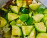 Foto del paso 3 de la receta: VERDURAS EN ESCABECHE 🫑🧅🍆🥕🥬🧅🫑🍆🥕