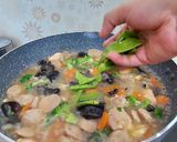 Foto langkah ke 6 dari resep Sapo Tahu Ayam Bakso.