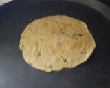 A picture of step 3 of Methi khakhra.