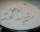 Foto del paso 5 de la receta: Pasta en salsa de queso mozzarella con camarones