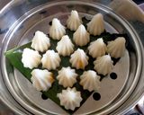 A picture of step 6 of Ukadiche Modak.